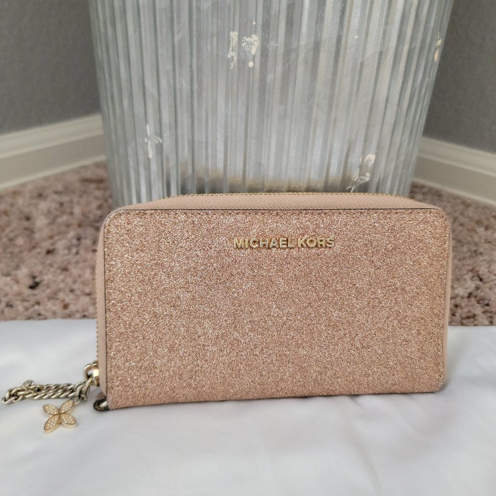 Michael Kors Rose Gold Wallet